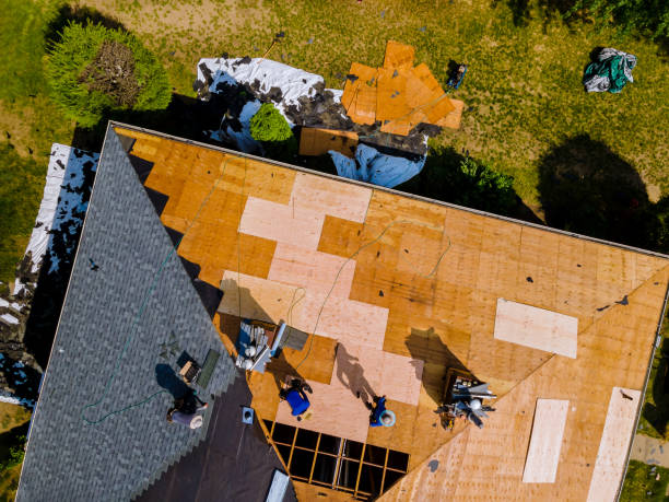 Best Commercial Roofing Services  in Gambier, OH